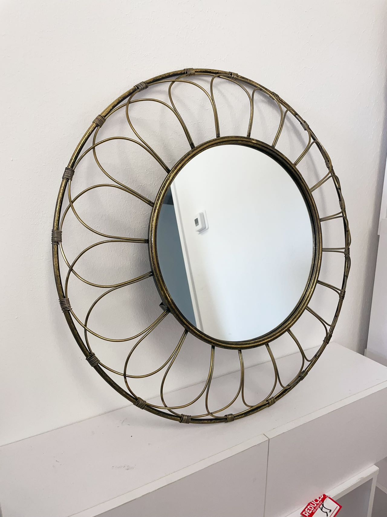 Glam Distressed Metal Round Mirror Glam Burst Accent Mirror Gold Bathroom Wall Mirrors Modern Accent Mirrors for Entryway, Hallway Metal Frame