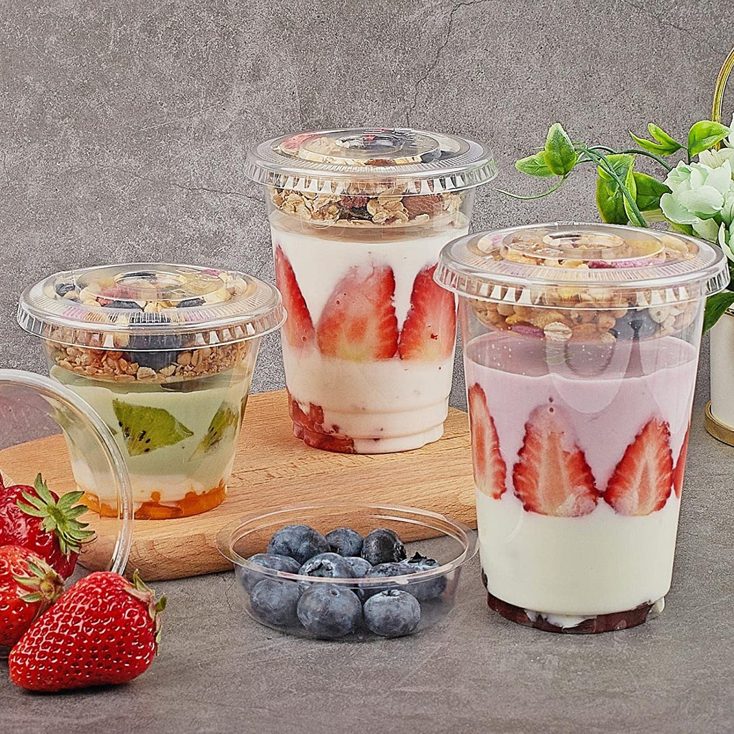 50 Pack 9 oz Plastic Clear Dessert Cups with Dome Lids No Hole Disposable Snack Bowls