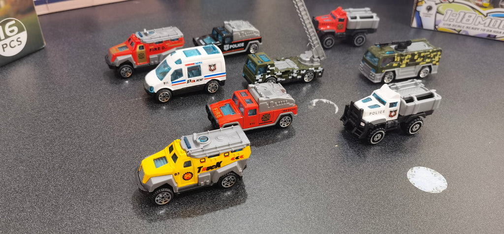 9pcs Cast Alloy Toy Vehicles