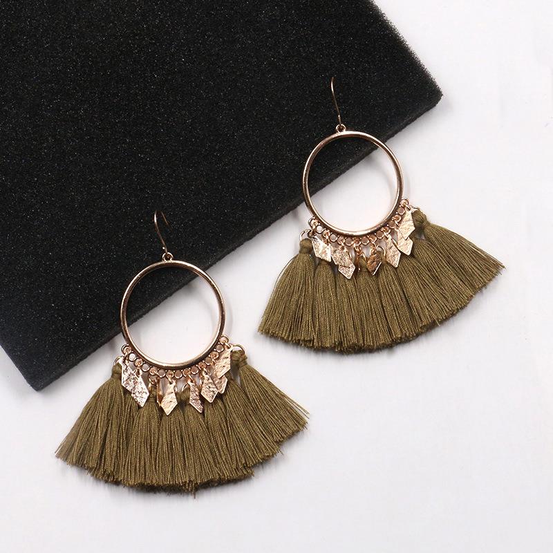 SUMMER BEACH White Tassel Hoop Dangle Earrings OWE02